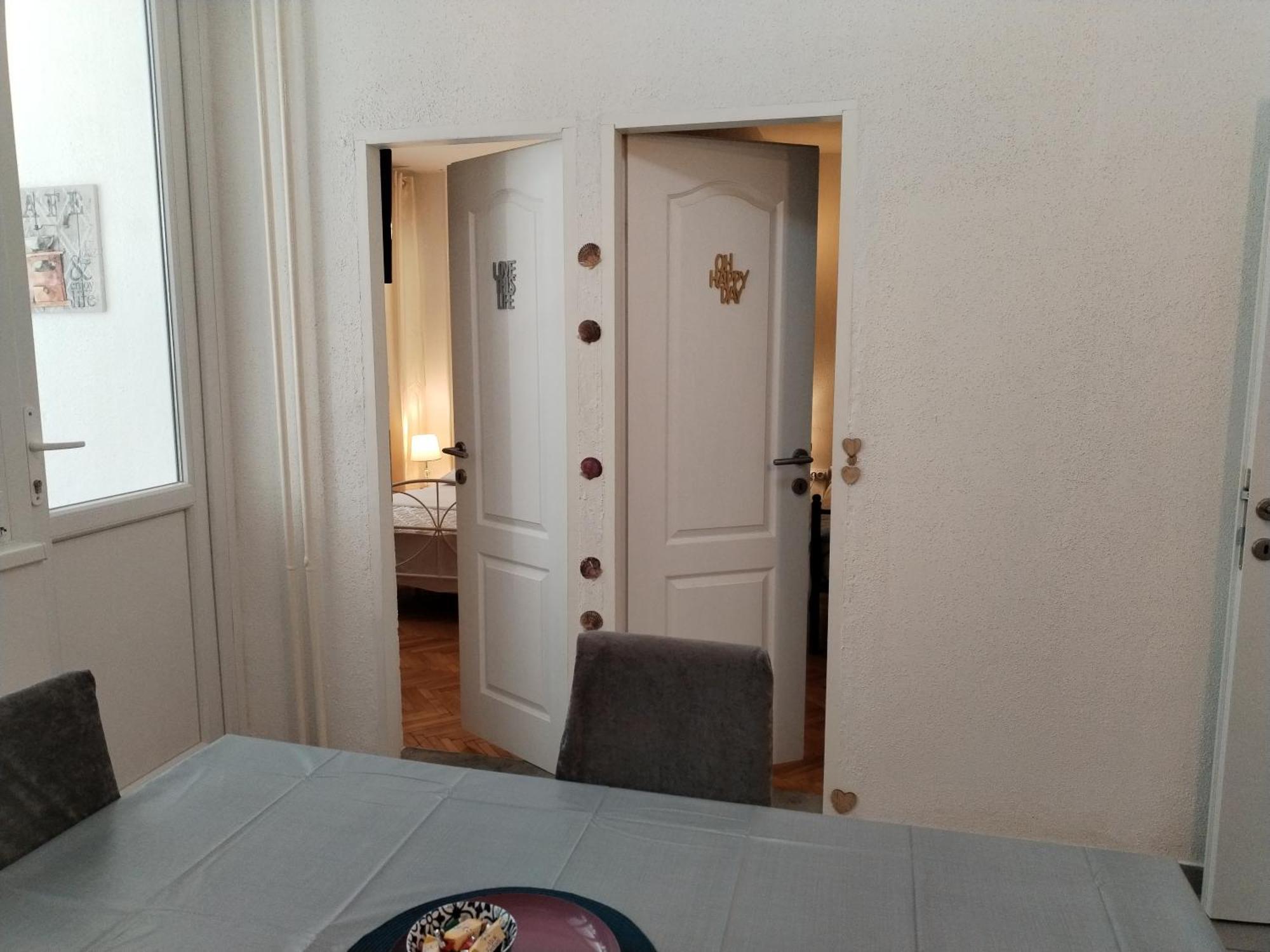 Apartment Suzana 2Br Split With Balcony Exterior photo