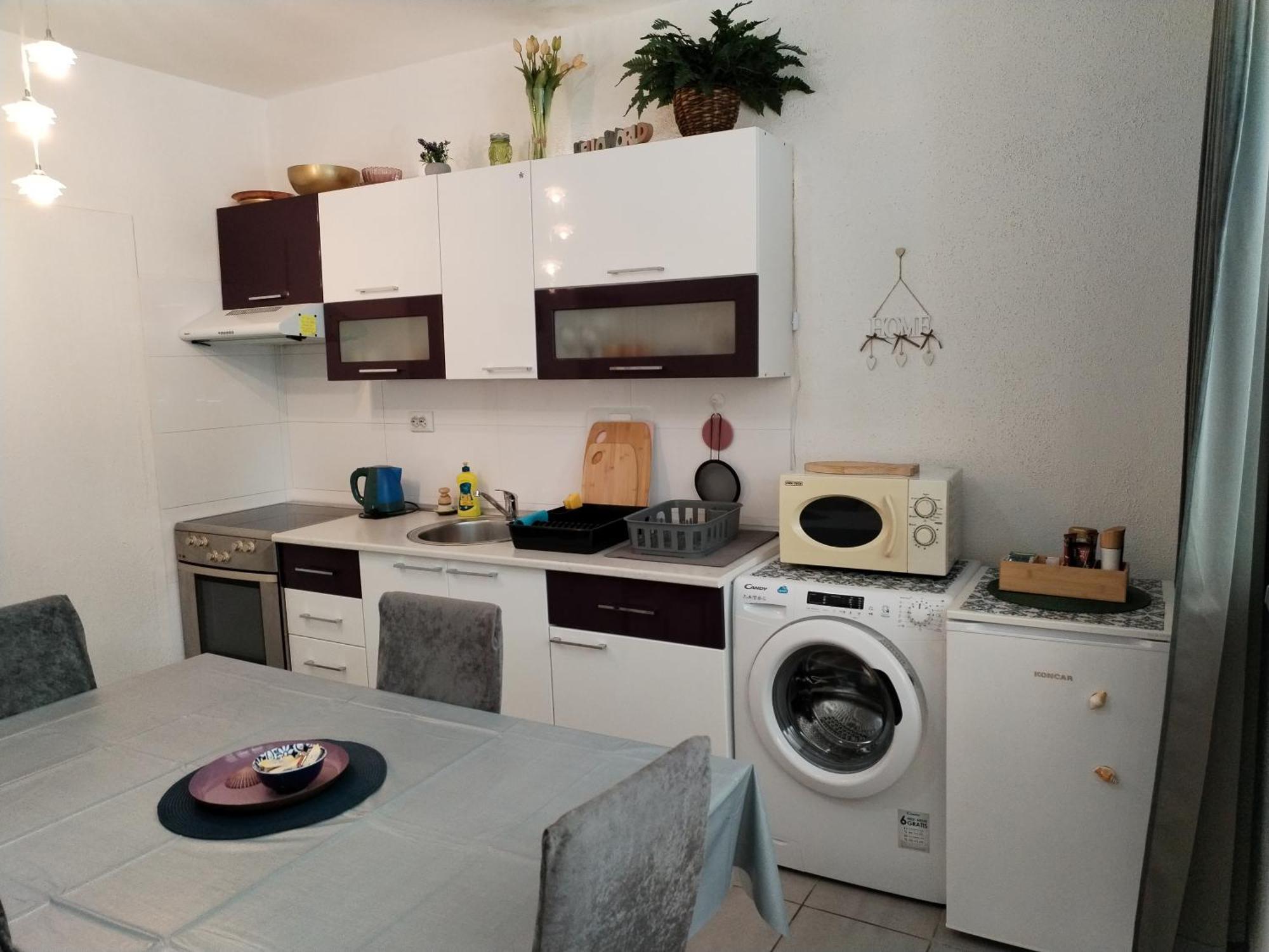 Apartment Suzana 2Br Split With Balcony Exterior photo
