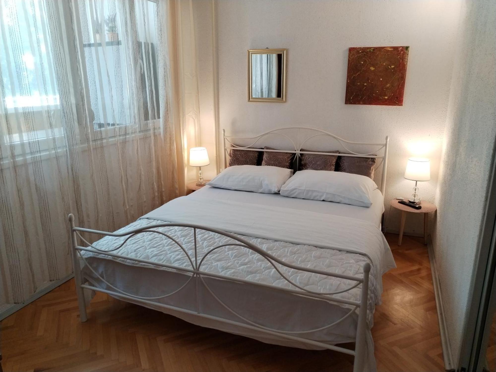 Apartment Suzana 2Br Split With Balcony Exterior photo